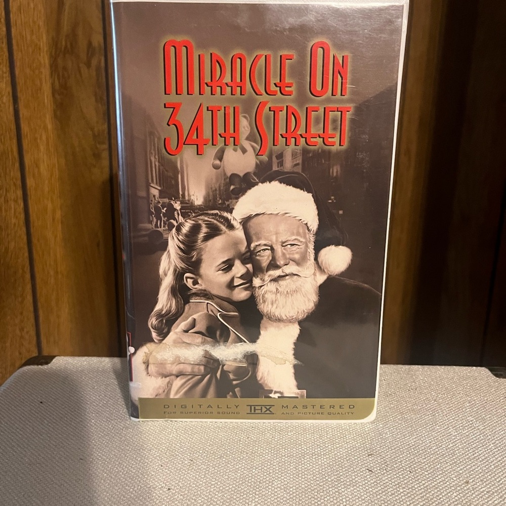 Miracle on 34th Street VHS